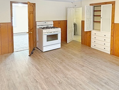 10 Gerald Ct unit 2, Cherry Valley, MA 01611 - photo 3