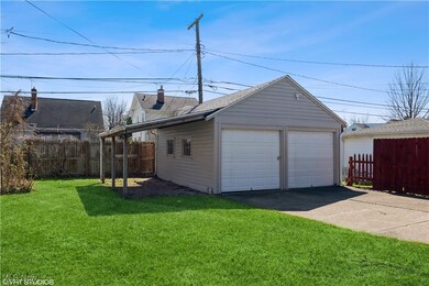 26350 Oriole Ave, Euclid, OH 44132 - photo 2