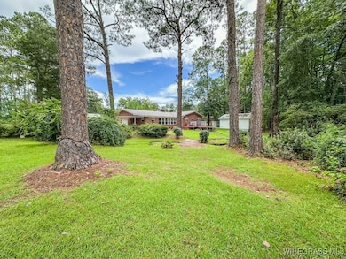 305 N Hillcrest St, Geneva, AL 36340 - photo 2