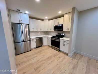 7 Seattle Ct unit 5, Freehold, NJ 07728 - photo 2