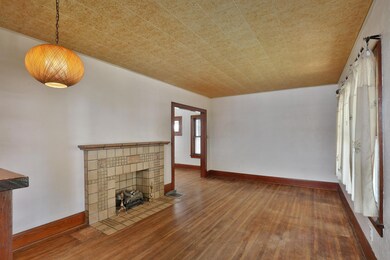 94 N Chase Ave, Columbus, OH 43204 - photo 6