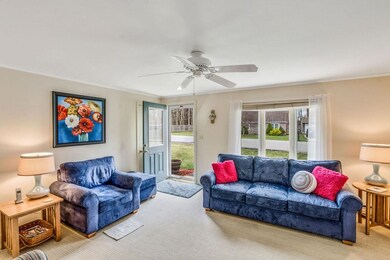 26 Corson St, Rochester, NH 03867 - photo 5