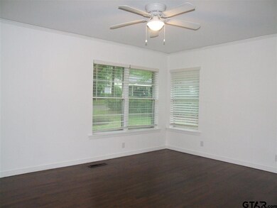 2717 2717 Crestview, Tyler, TX 75701 - photo 5