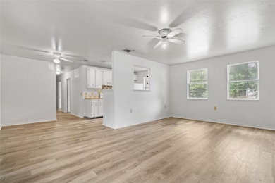 1304 Delano St unit B, Austin, TX 78721 - photo 7