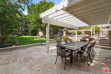 11717 Pala Mesa Dr, Porter Ranch, CA 91326 - photo 5