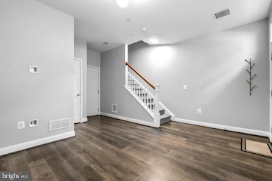 306 Governors Ct unit 1502, Philadelphia, PA 19146 - photo 3