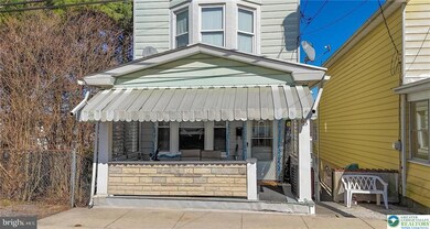 63 S Nescopec St, Tamaqua, PA 18252 - photo 3