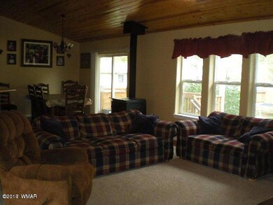 5- Living Room