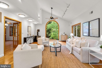 2816 Linden Ln, Silver Spring, MD 20910 - photo 3