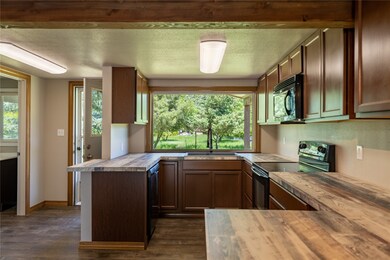 939 E Lincoln Blvd, Libby, MT 59923 - photo 6