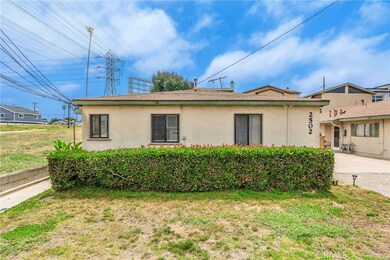 2502 Carnegie Ln, Redondo Beach, CA 90278 - photo 2
