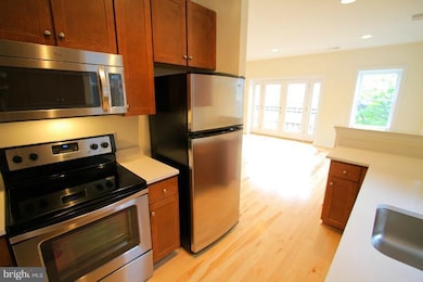 732 Lamont St NW unit 301, Washington, DC 20010 - photo 4