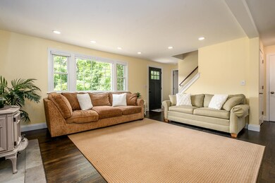 livroom1 (3)