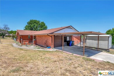 1202 Bluff Dr, Copperas Cove, TX 76522 - photo 2