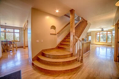 Grand Staircase