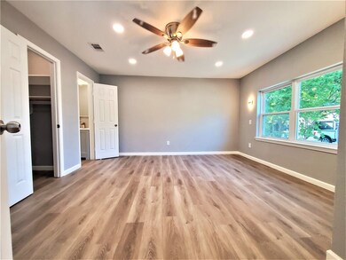 125 Red Ripple Rd, Houston, TX 77076 - photo 7