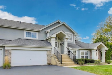 1370 Spencer Ln unit 34, Batavia, IL 60510 - photo 3