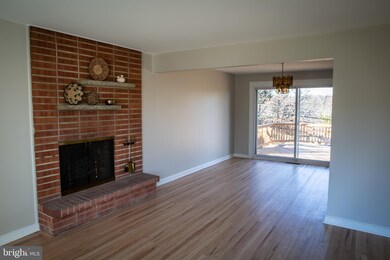 7756 Clements Rd, Wyncote, PA 19095 - photo 5