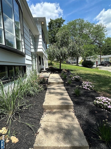 15 Korwel Cir, West Orange, NJ 07052 - photo 3