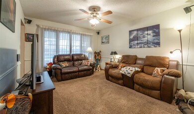 107 Crestwood Dr, Lincoln, IL 62656 - photo 7