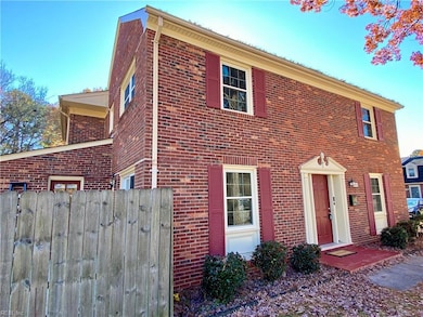 391 Deputy Ln unit A, Newport News, VA 23608 - photo 5