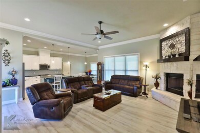 1810 Key Ln, Abilene, TX 79602 - photo 6