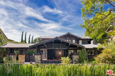 221 S St Andrews Place, Los Angeles, CA 90004 - photo 2