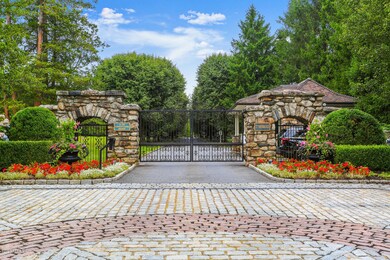 18 Chieftans Rd, Greenwich, CT 06831 - photo 2