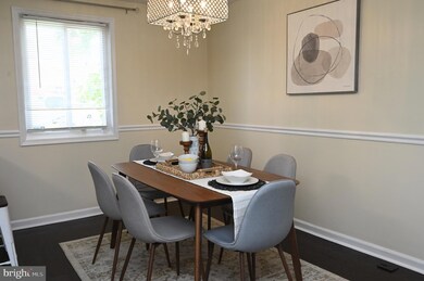 3913 Stokes Dr, Baltimore, MD 21229 - photo 7