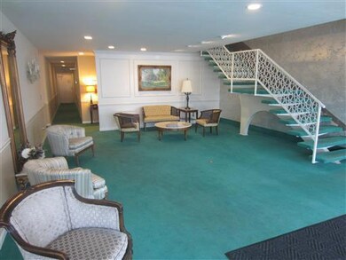 Welcome to 1963! This lobby is exquisitely maintained.