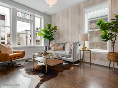 1815 W Augusta Blvd unit 2, Chicago, IL 60622 - photo 4