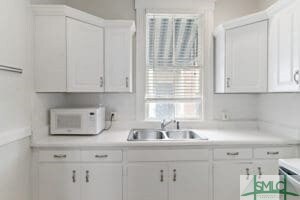 17 E Jones St unit Carriage House, Savannah, GA 31401 - photo 6