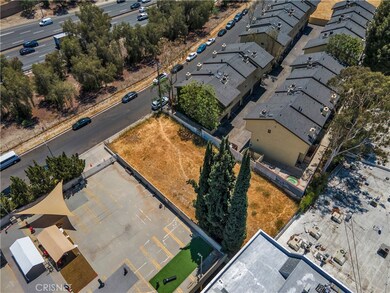 22949 Del Valle St, Los Angeles, CA 91364 - photo 7