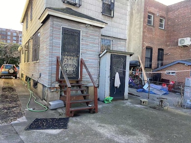 8621 59th Ave, Elmhurst, NY 11373 - photo 3