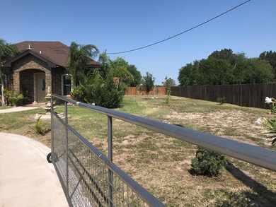 1000 Midnight Cir, Donna, TX 78537 - photo 3