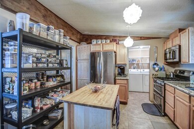 KITCHEN 4