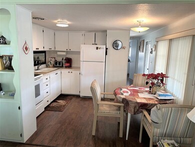 2000 E Bay Dr unit 65, Largo, FL 33771 - photo 4