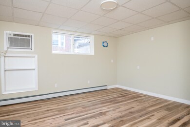 1333 N 14th St, Reading, PA 19604 - photo 5