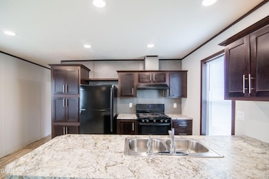 114 W Coyote St, Mandan, ND 58554 - photo 5