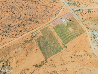 2909 E Country Club Dr, Willcox, AZ 85643 - photo 7