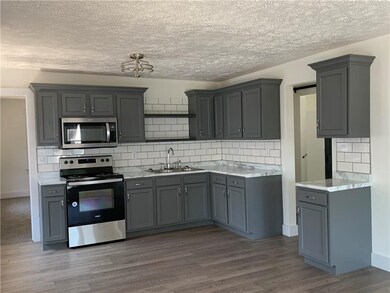 3109 S Hackley St, Muncie, IN 47302 - photo 6