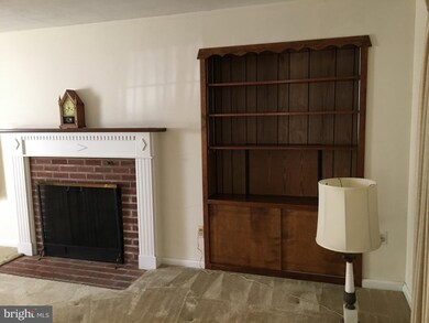 90 Pickford Ave, Ewing, NJ 08618 - photo 5