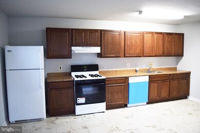 7611 Woodruff Ct, Laurel, MD 20707 - photo 5