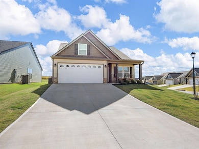 2160 Davenport Ct, Moore, SC 29369 - photo 2