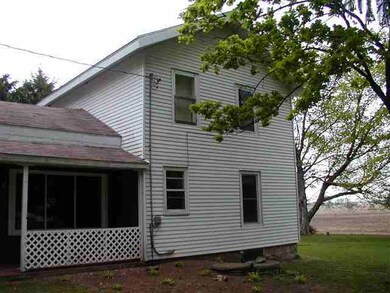 17202 W Holt Rd, Brooklyn, WI 53521 - photo 5