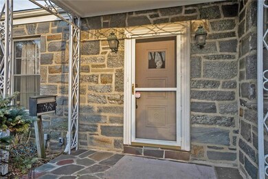 609 N 29th St, Allentown, PA 18104 - photo 5