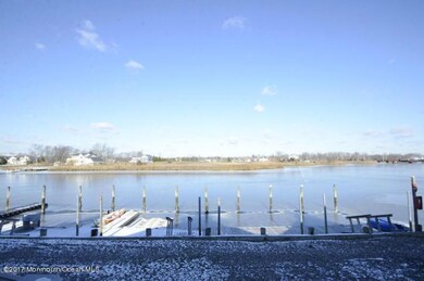 Dock