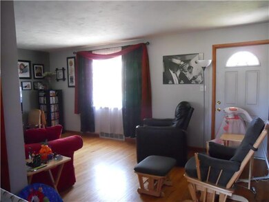 1351 Moll St, North Tonawanda, NY 14120 - photo 2