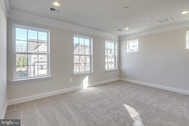 8083 Trotters Chase, Daniels, MD 21043 - photo 5