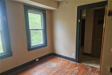 1207 N Main St, Independence, MO 64050 - photo 6